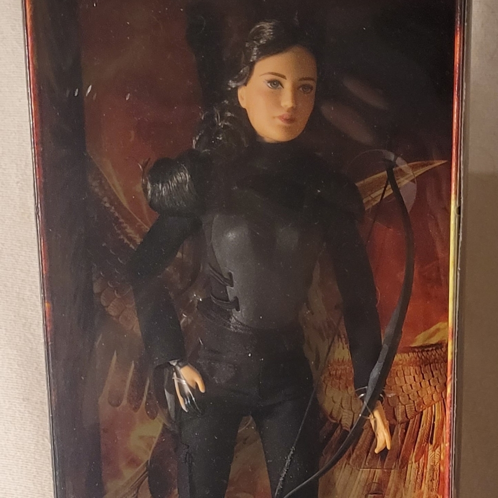 Hungar Games, Mocking Jay Barbie Doll